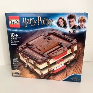 Harry Potter monster book lego set